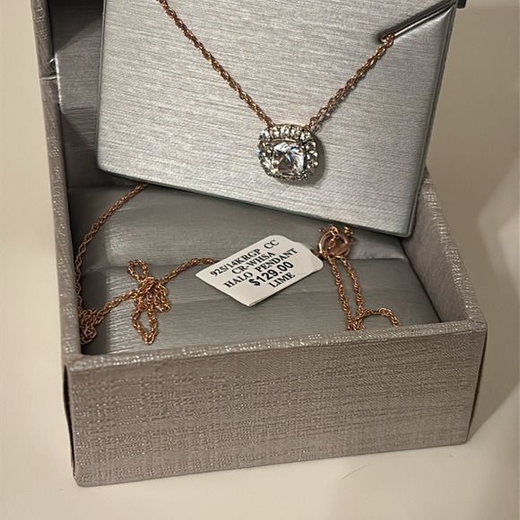 Zales Rose Gold and Silver Halo Pendant Necklace NWT - Picture 5 of 14